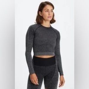 Ombré grey workout long sleeve top